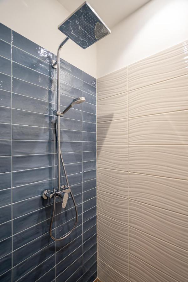 בודפשט Basilika View Elegant Suite Need Reservation For Free Parking מראה חיצוני תמונה